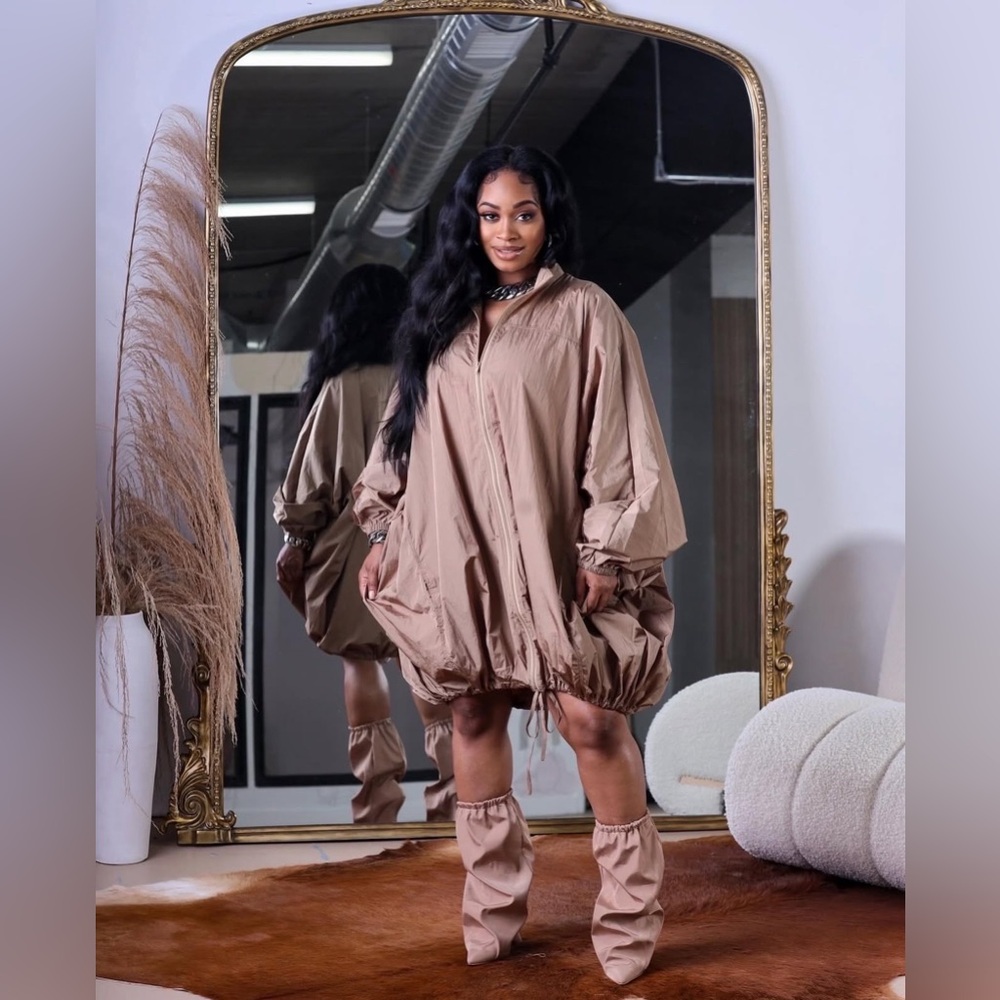 Windbreaker poncho
